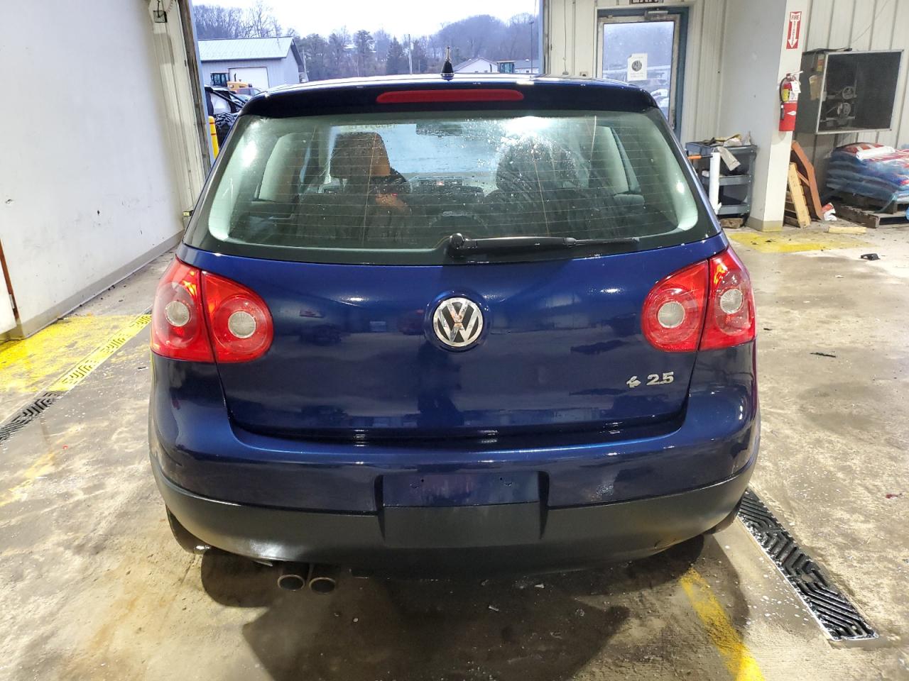 2007 Volkswagen Golf - Image 6