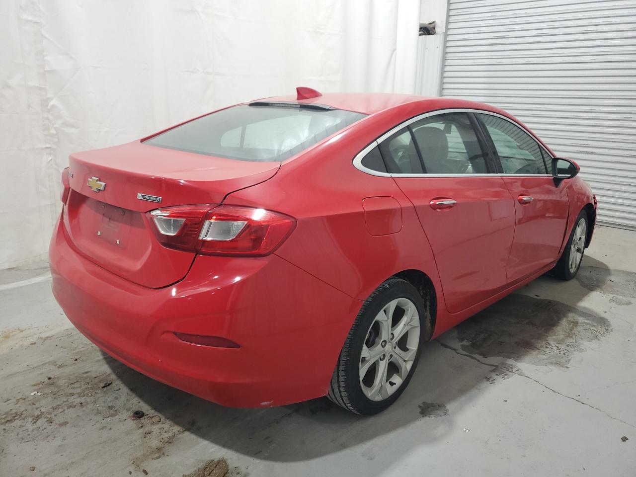 2017 Chevrolet Cruze - Image 3