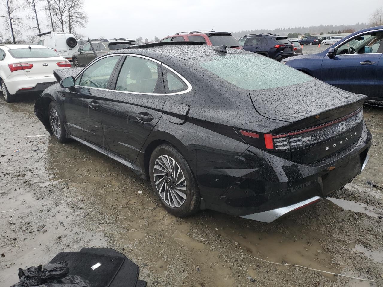 2024 Hyundai Sonata - Image 2