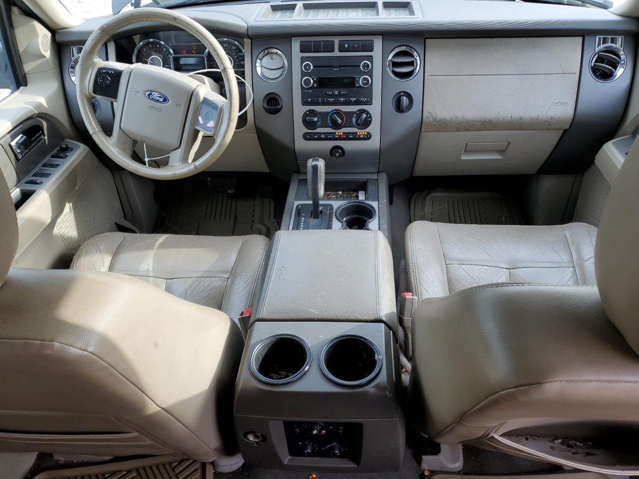 2010 Ford Expedition - Image 8