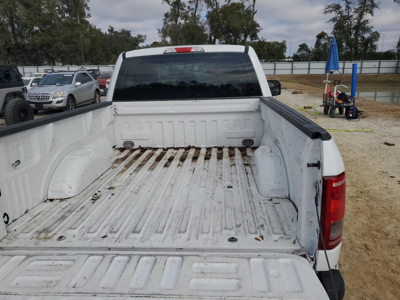 2017 Ford F-150 - Image 10