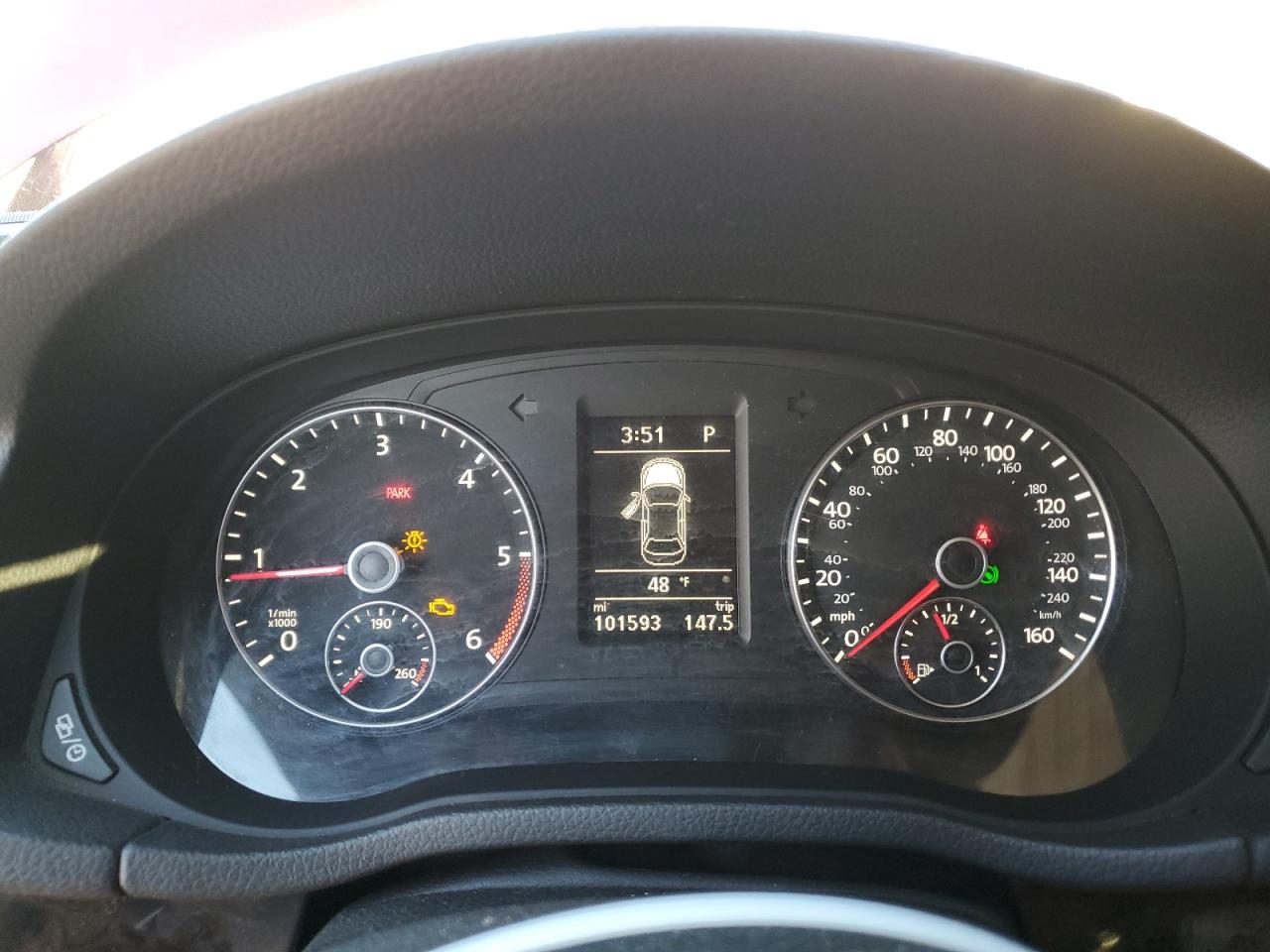 2015 Volkswagen Passat - Image 9