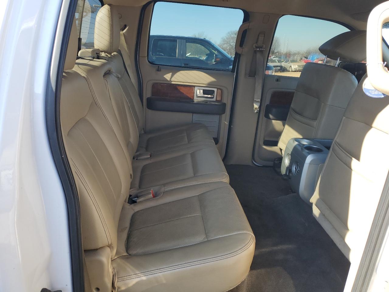 2010 Ford F-150 - Image 10