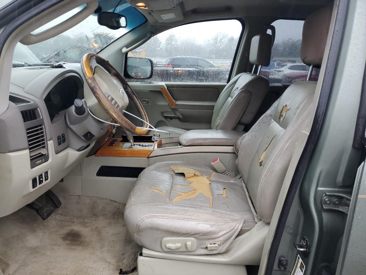 2004 Infiniti QX56 - Image 7