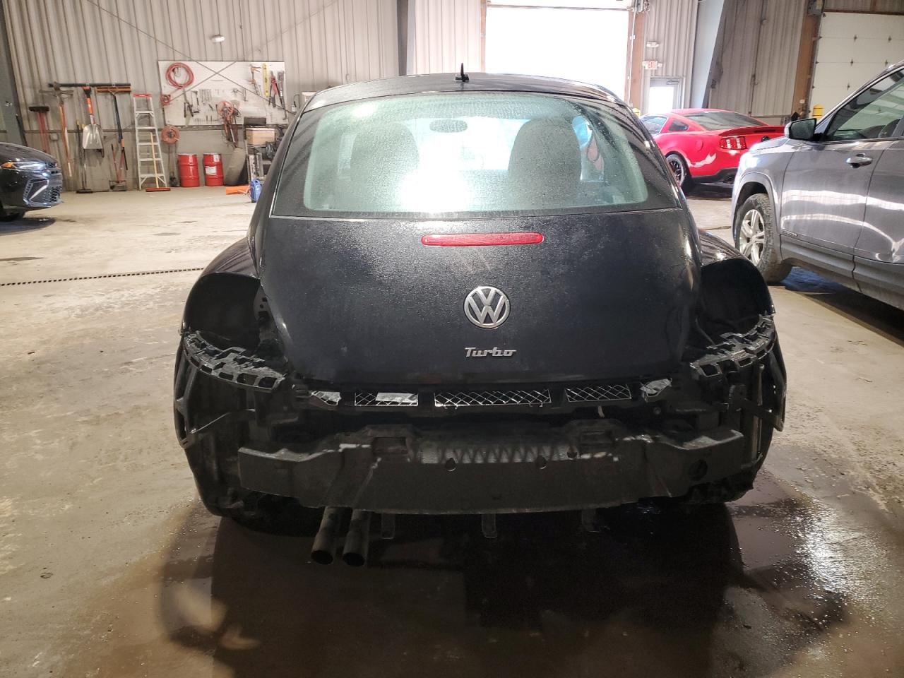 2016 Volkswagen Beetle - Image 6