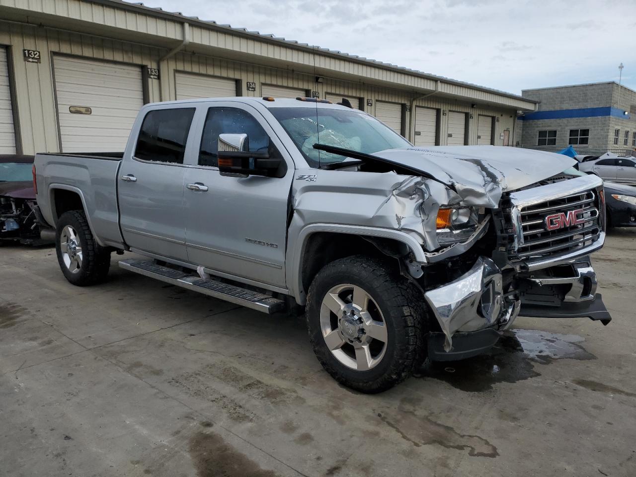 2016 GMC Sierra - Image 4