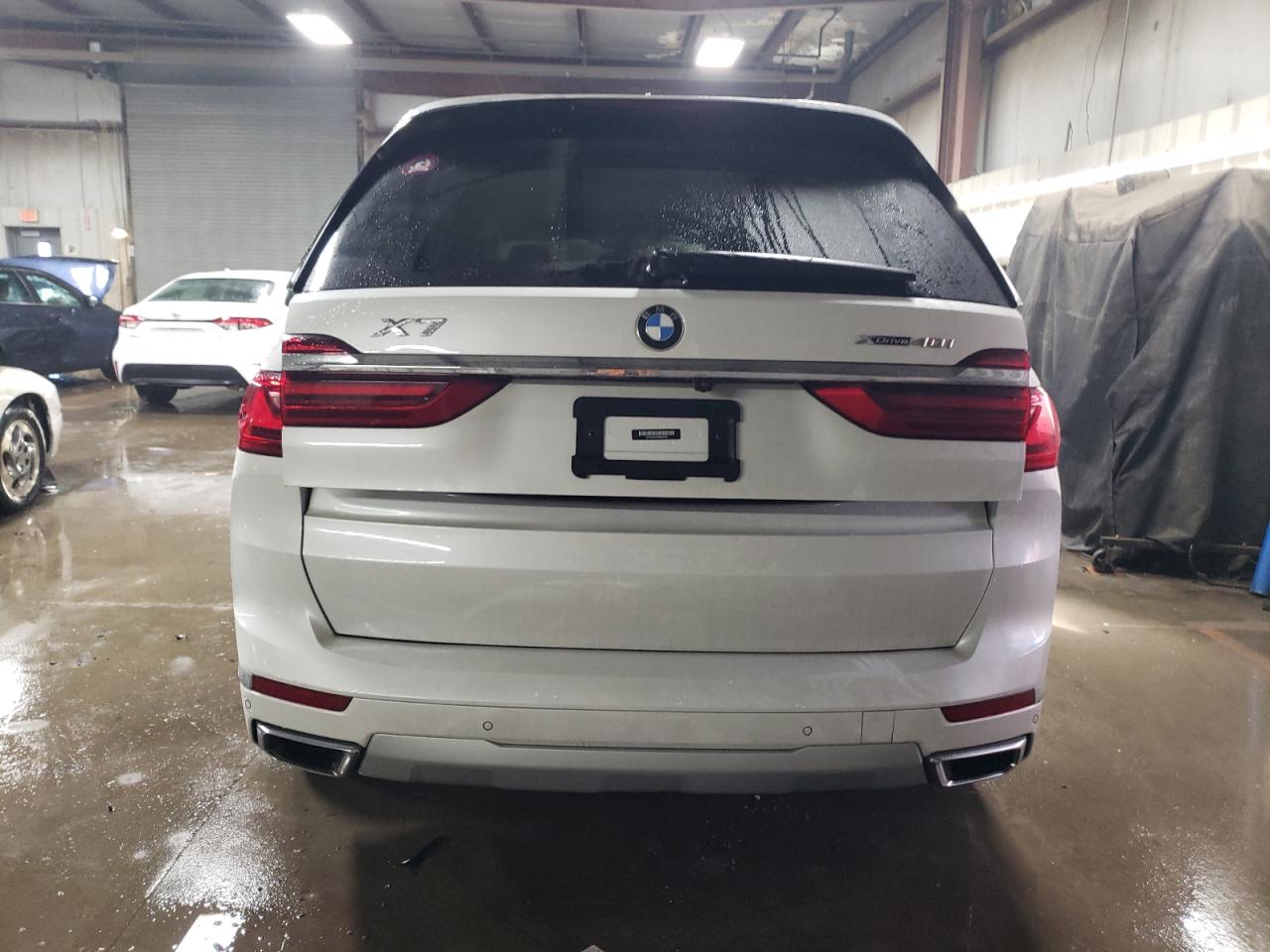 2021 BMW X7 - Image 6
