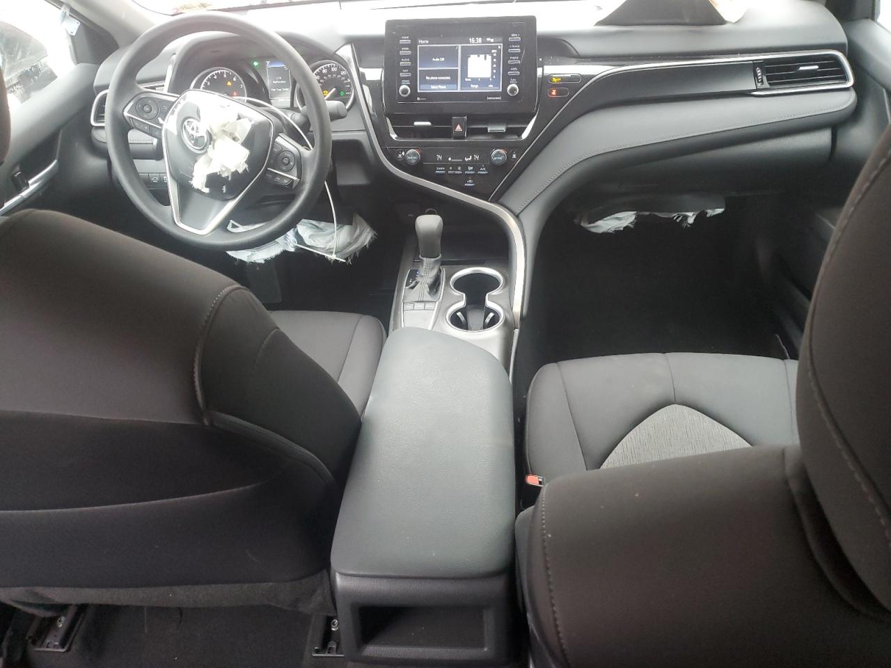 2024 Toyota Camry - Image 8
