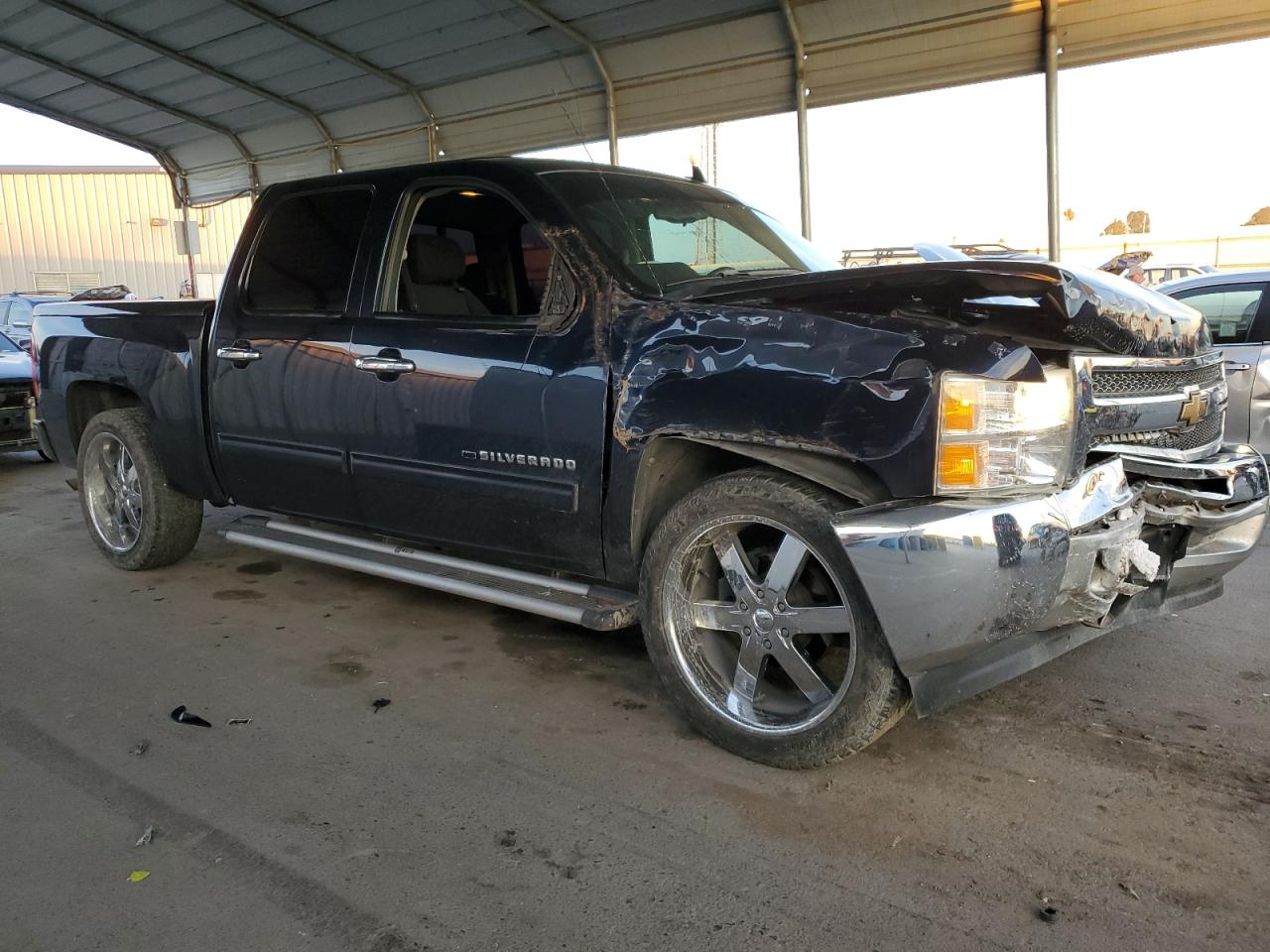 2012 Chevrolet Silverado - Image 4