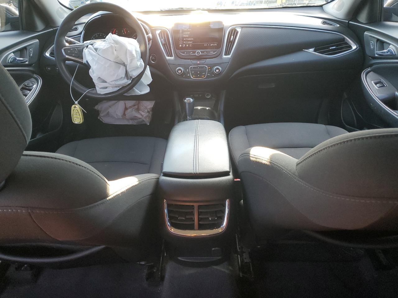 2019 Chevrolet Malibu - Image 8