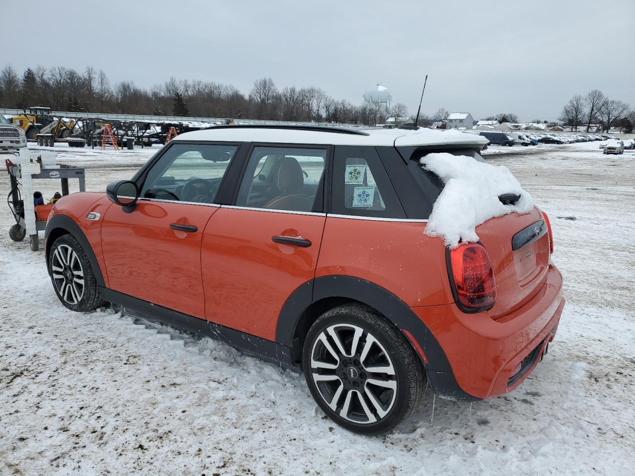 2021 MINI Cooper - Image 2