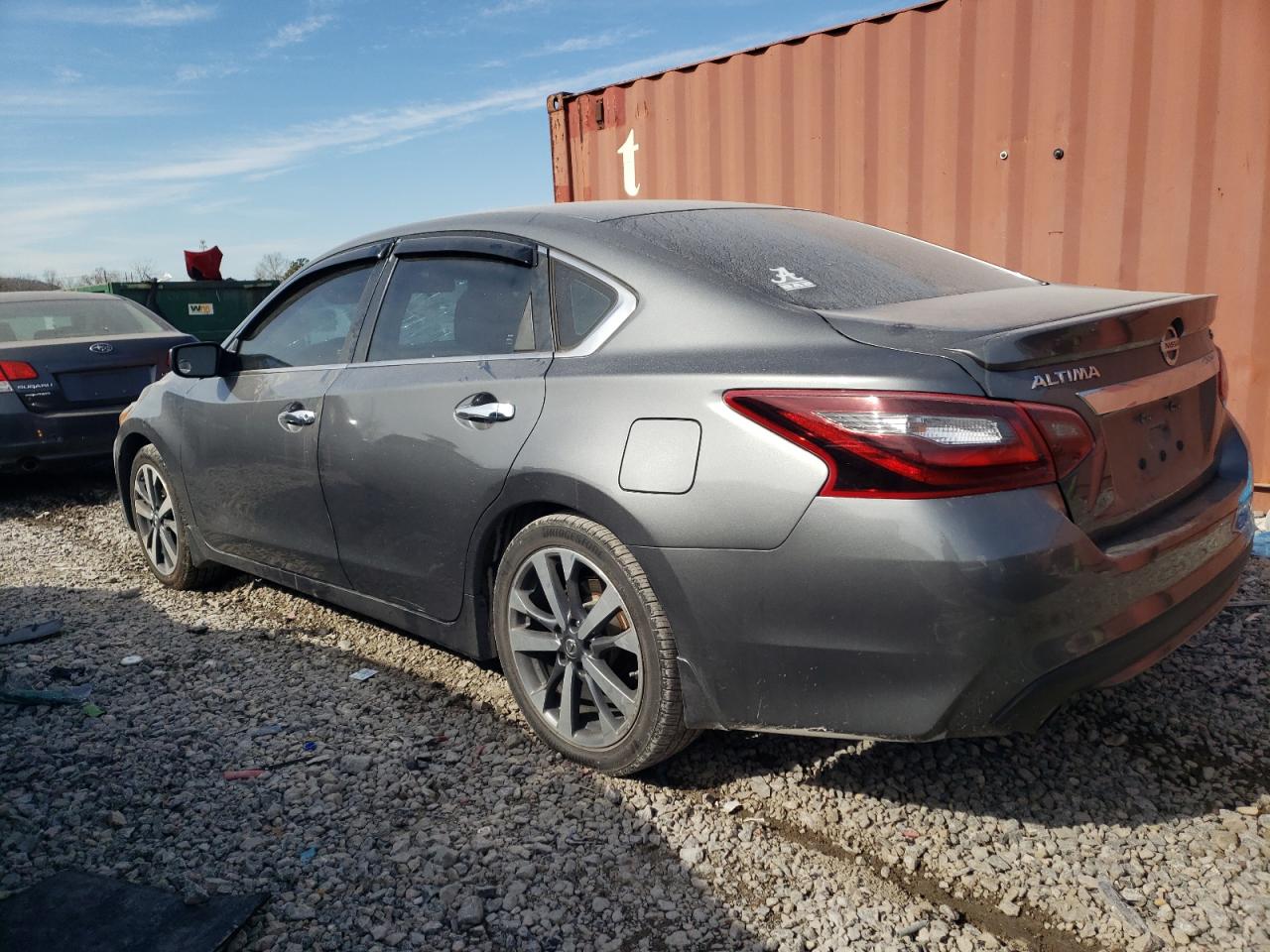 2017 Nissan Altima - Image 2