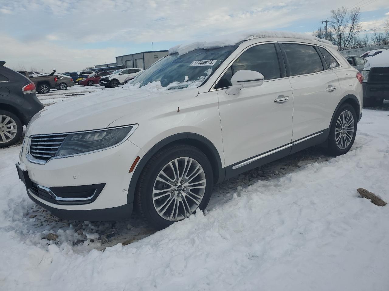 VIN 2LMTJ6LR8GBL53988 2016 LINCOLN MKX no.1