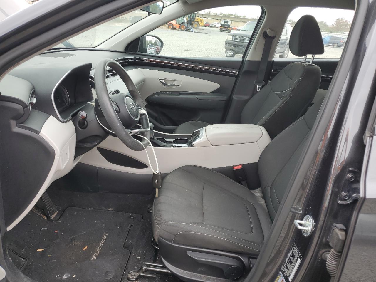 2022 Hyundai Tucson - Image 7