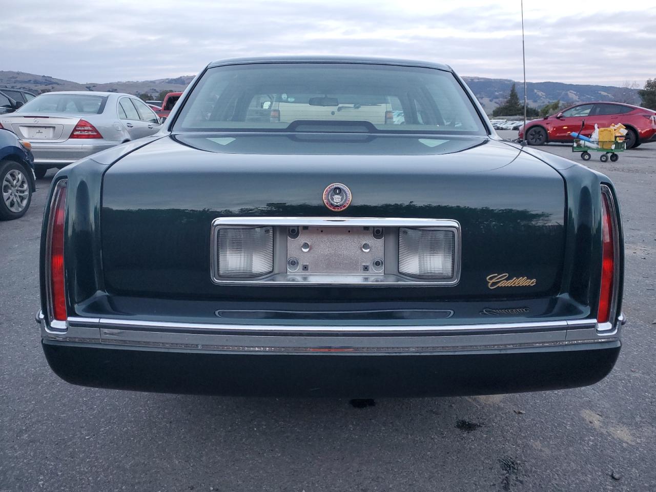 1995 Cadillac Deville VIN: 1C6KD52BCFU253828 Lot: 87642595