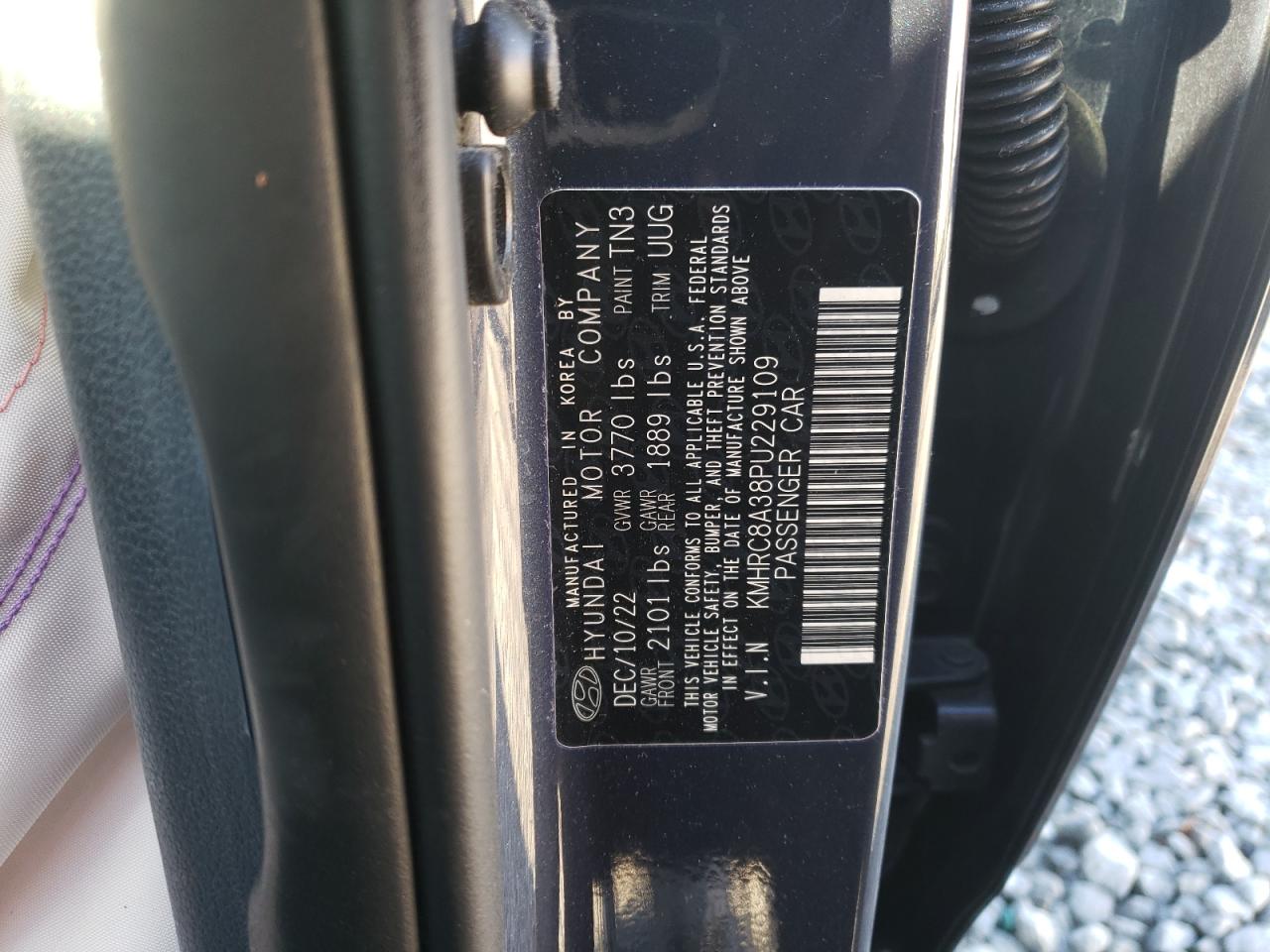 2023 Hyundai Venue - Image 13