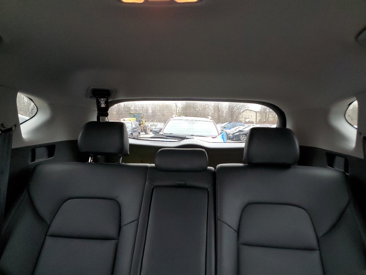 2021 Hyundai Tucson - Image 10