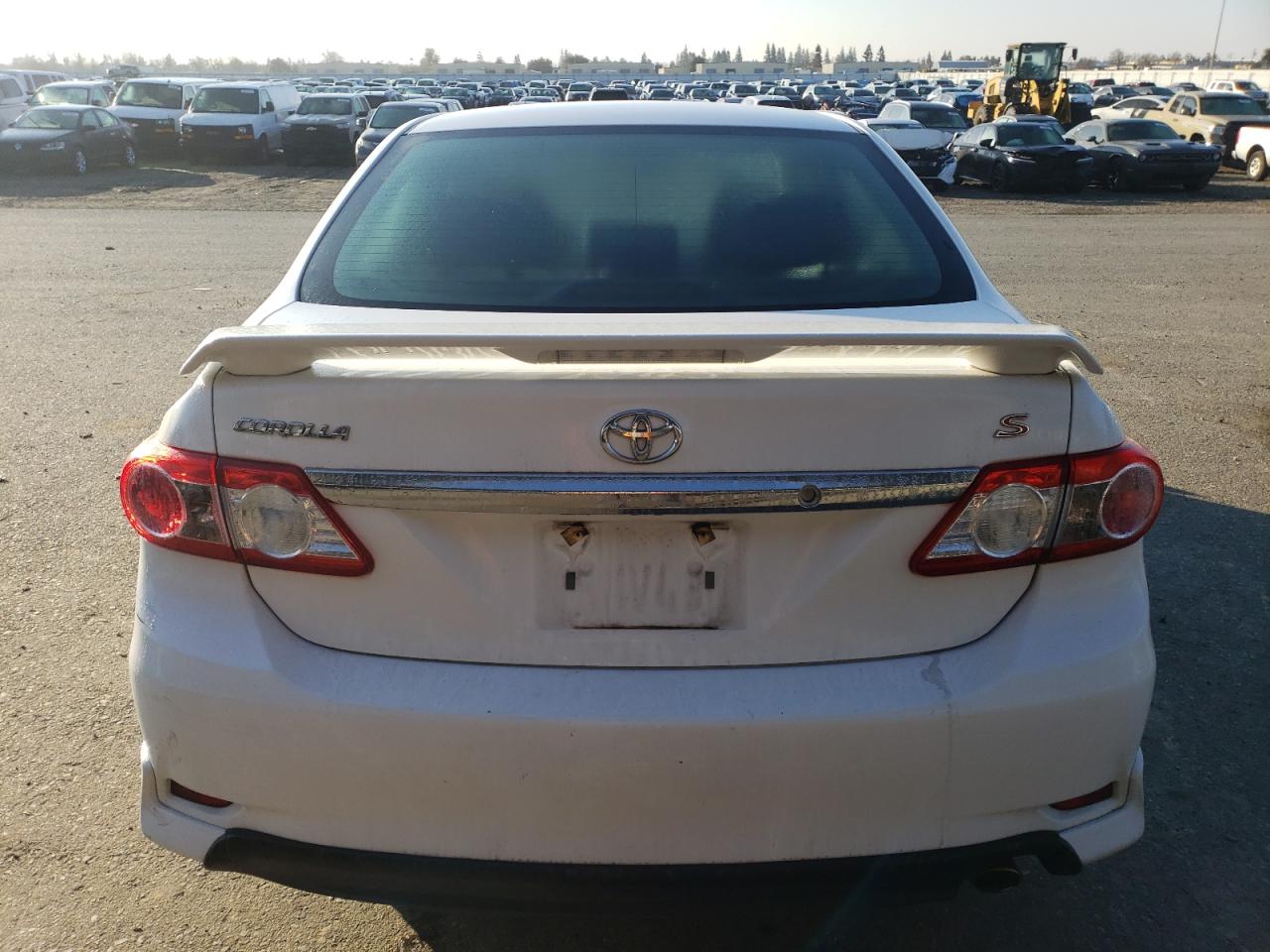 2011 Toyota Corolla Base VIN: 2T1BU4EE1BC573703 Lot: 88143925