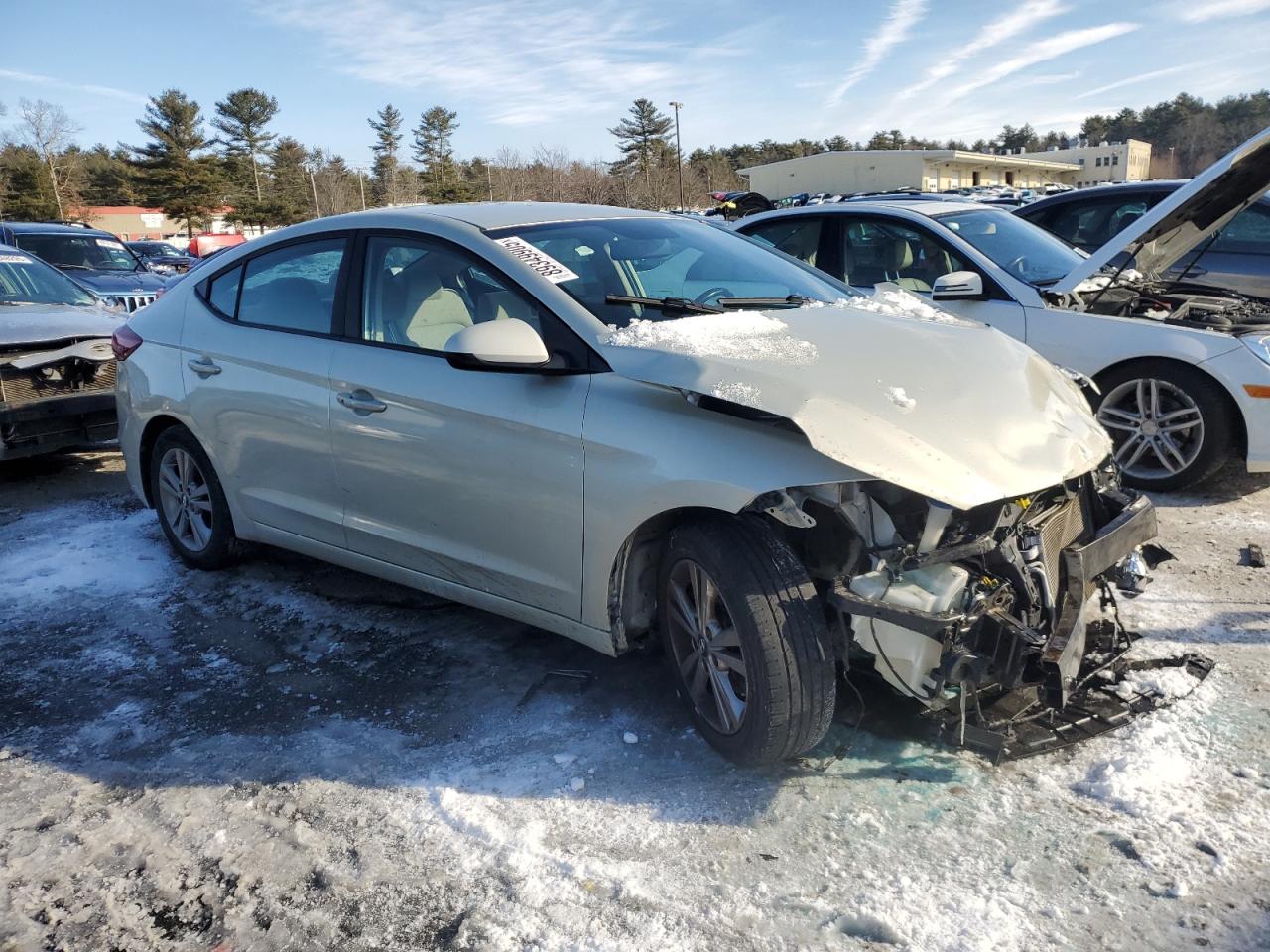 2017 Hyundai Elantra - Image 4