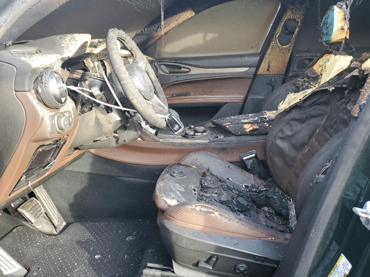 2019 Alfa Romeo Stelvio - Image 7