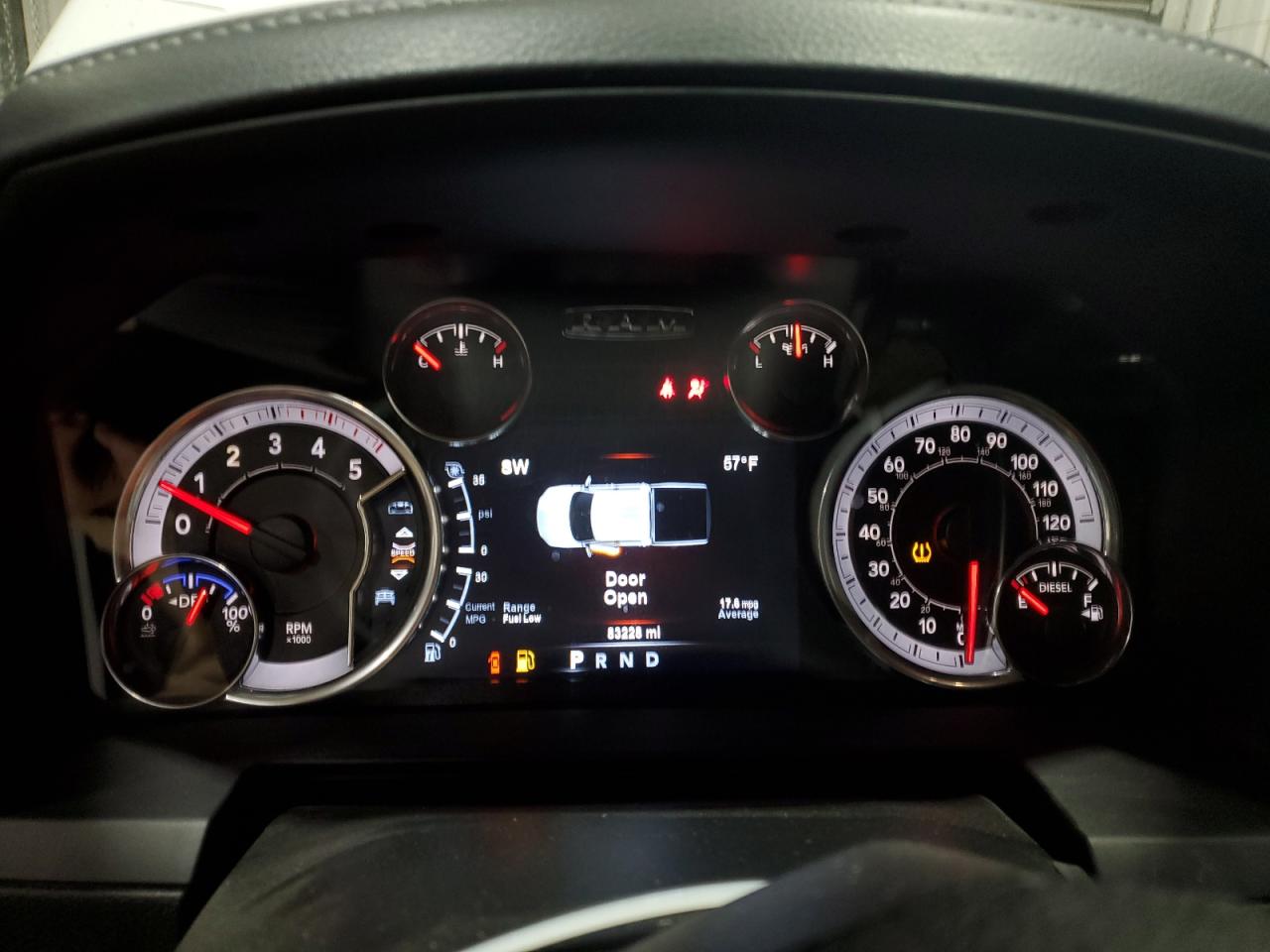 2018 RAM 2500 - Image 9