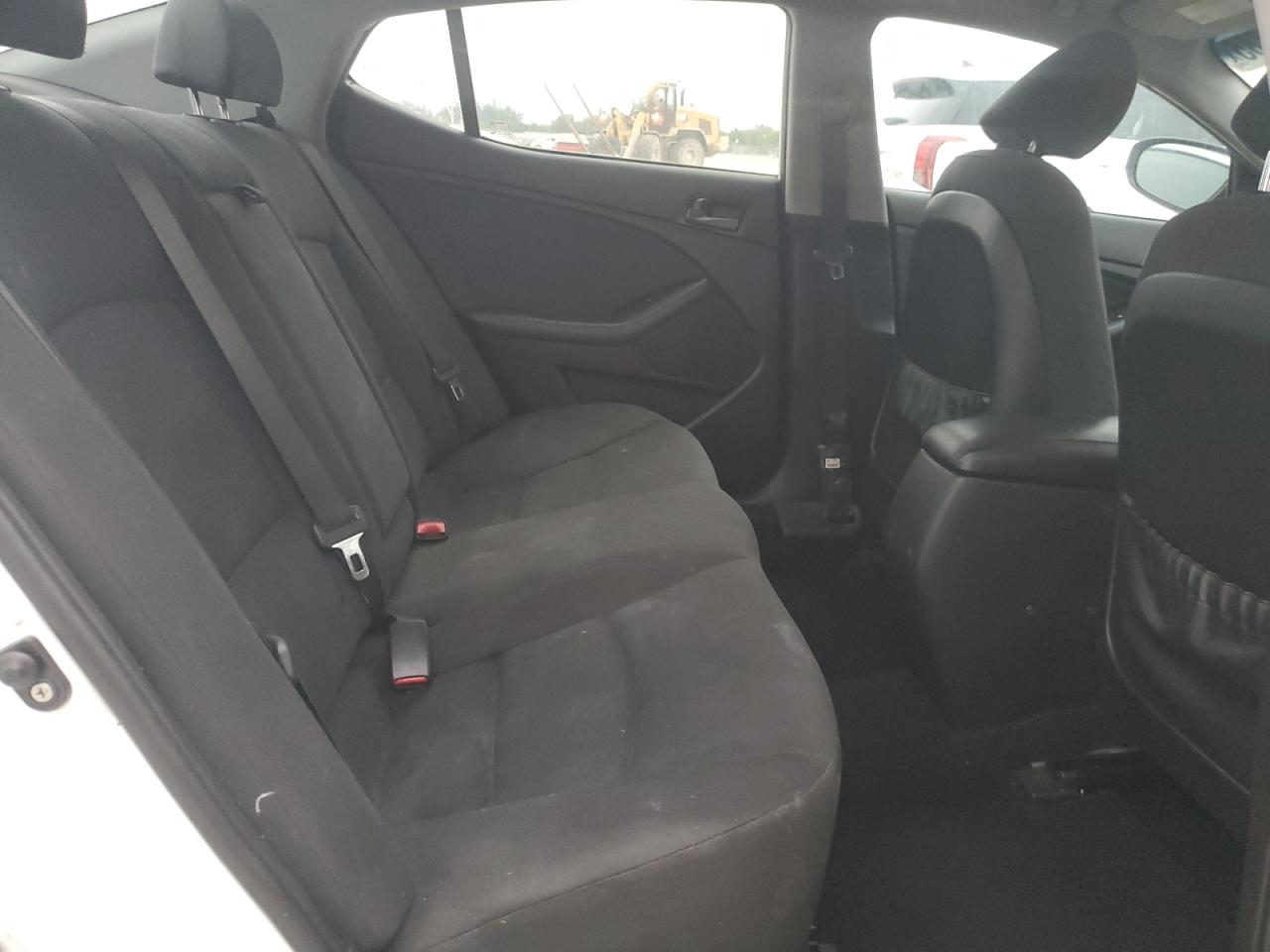 2015 Kia Optima - Image 10
