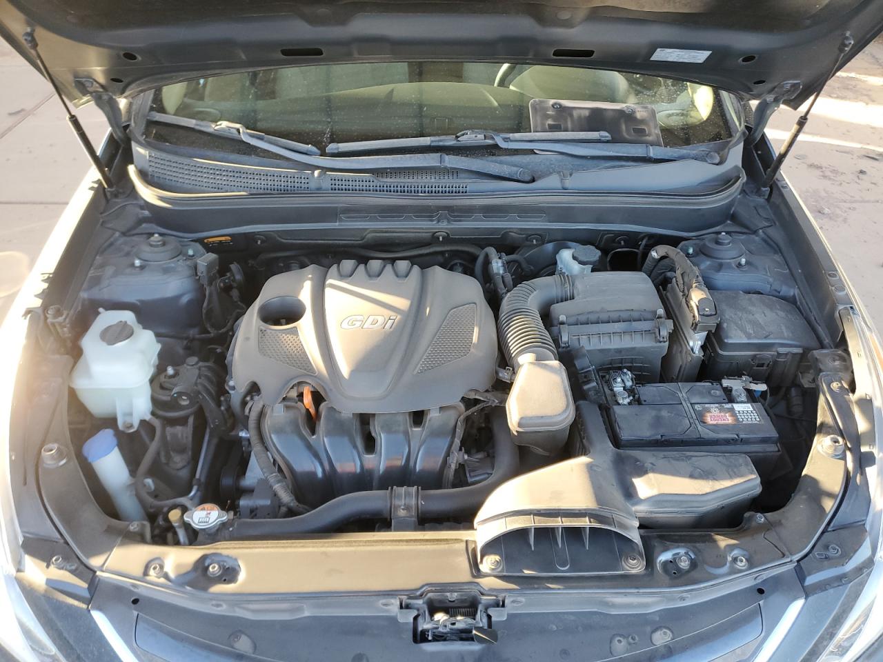 2014 Hyundai Sonata - Image 11