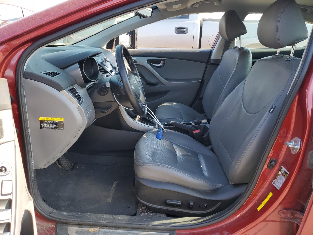 2015 Hyundai Elantra - Image 7