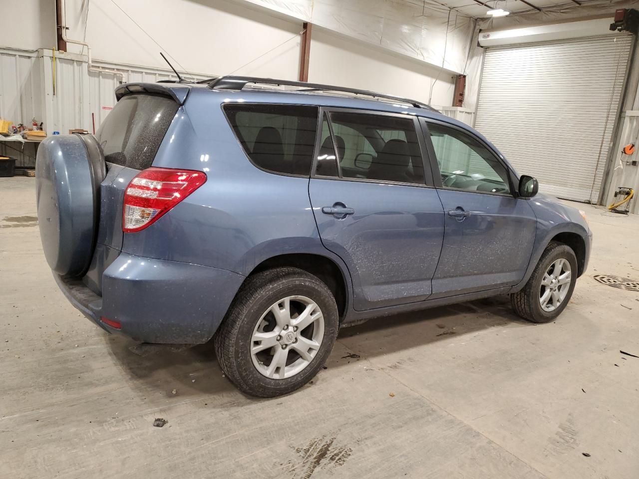 2012 Toyota RAV 4 - Image 3