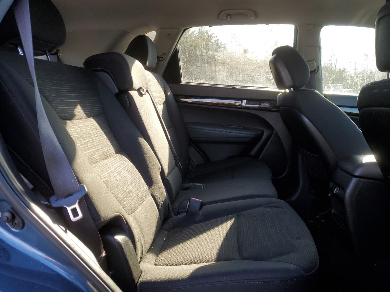 2014 Kia Sorento - Image 11