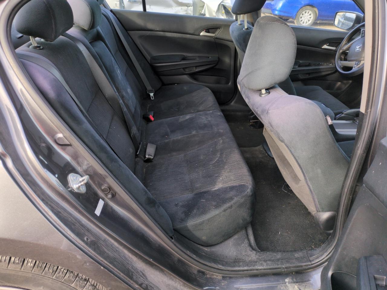 2011 Honda Accord - Image 10