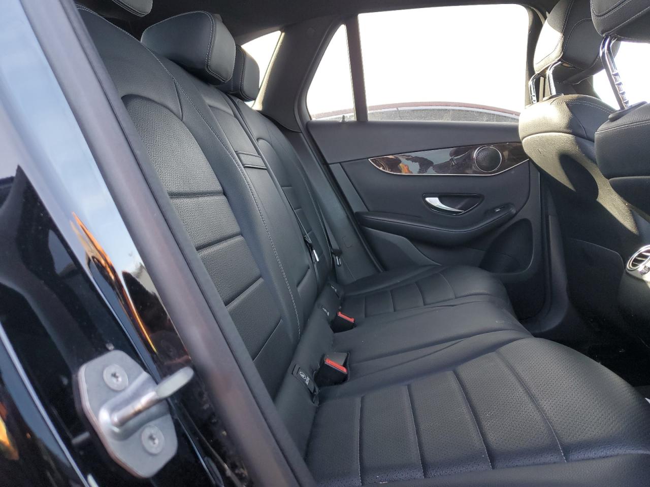 2019 Mercedes-Benz GLC - Image 11