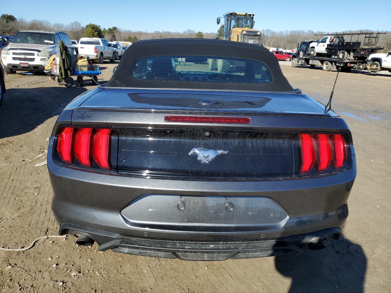 2020 Ford Mustang - Image 6