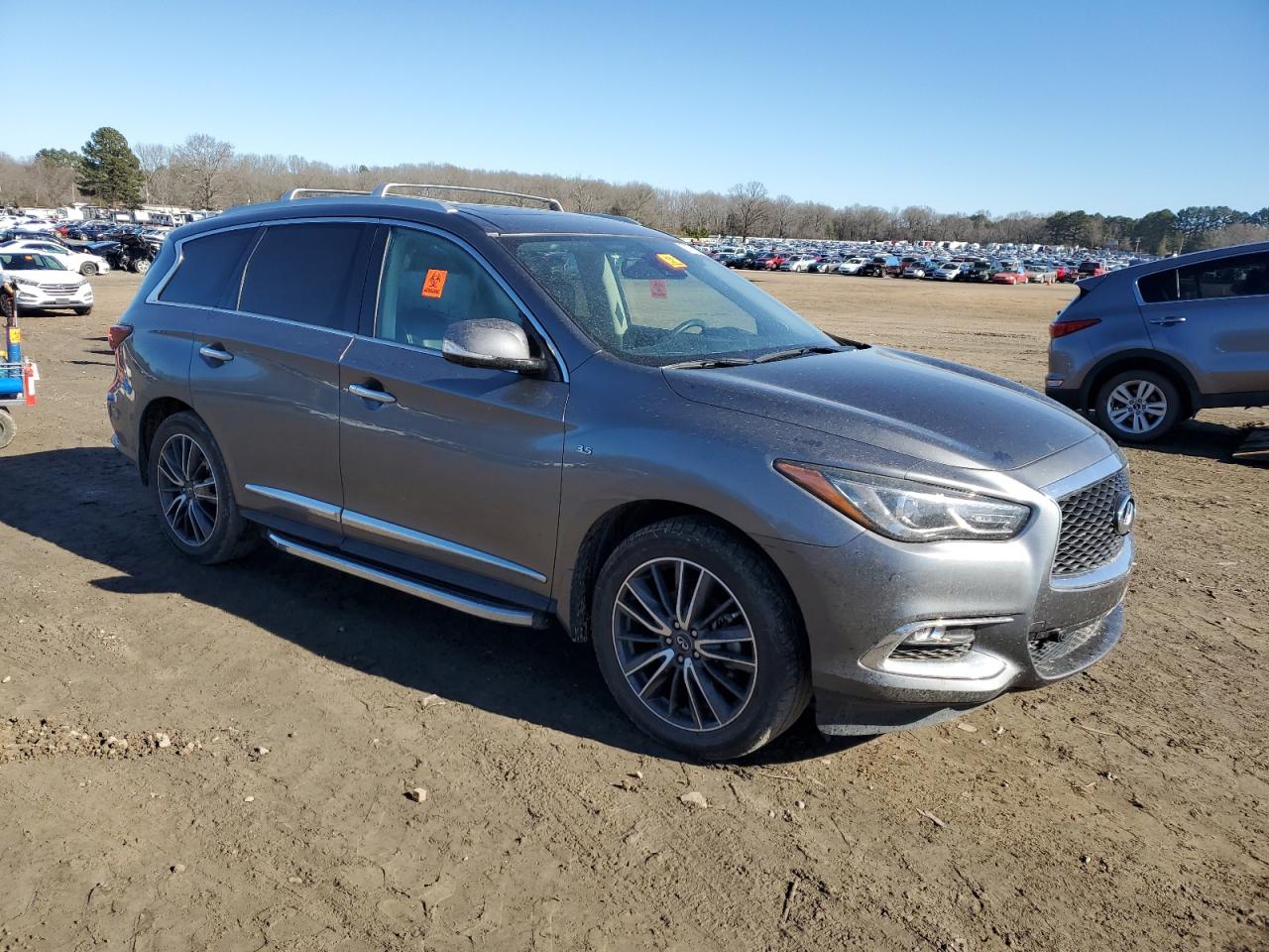 2017 Infiniti QX60 - Image 4