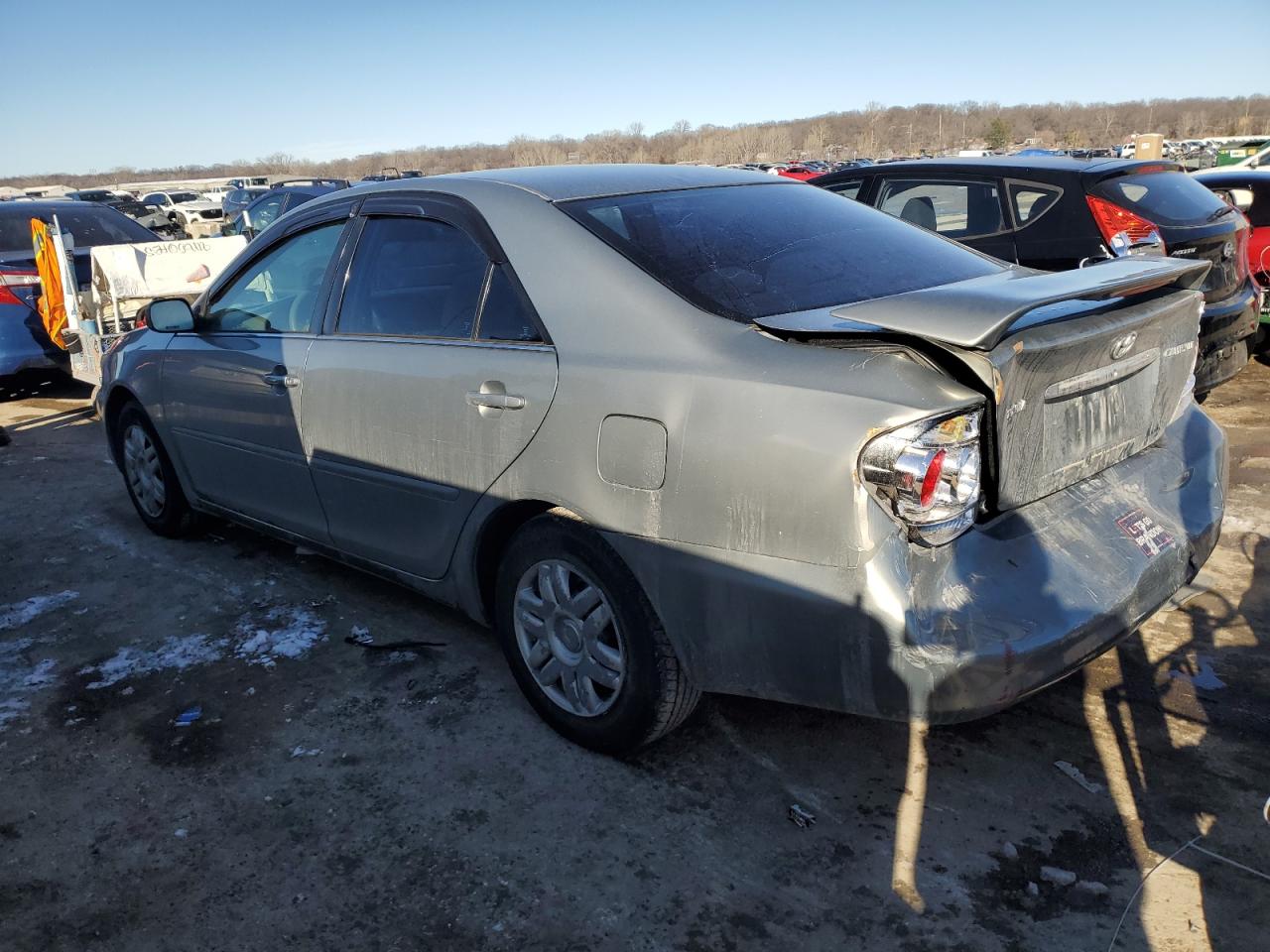 2005 Toyota Camry - Image 2