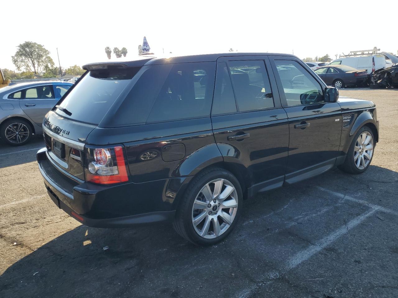 2013 Land Rover Range Rover - Image 3