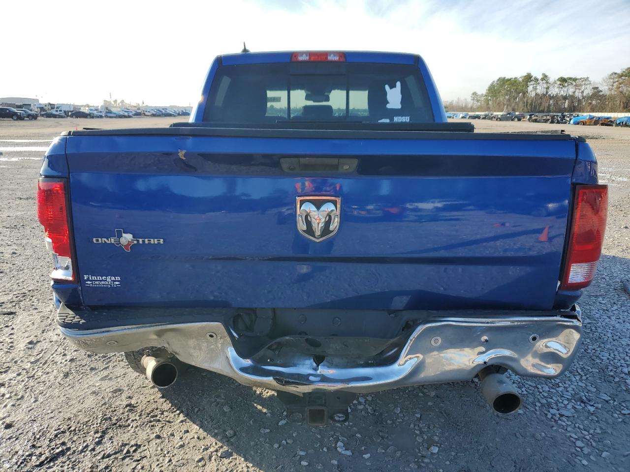 2016 RAM 1500 - Image 6