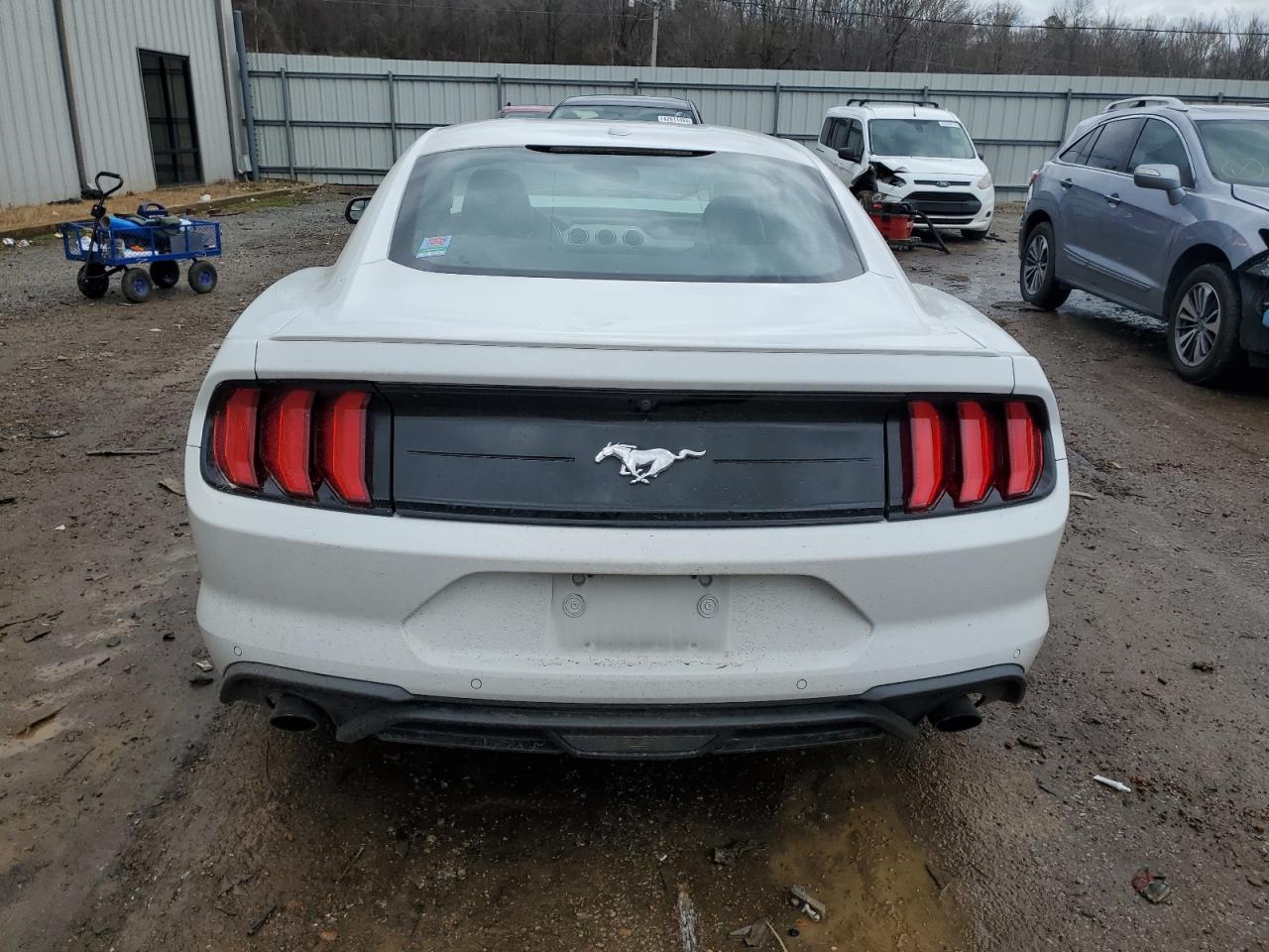 2020 Ford Mustang - Image 6