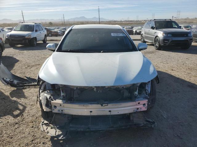 TOYOTA CAMRY 2022 Белы