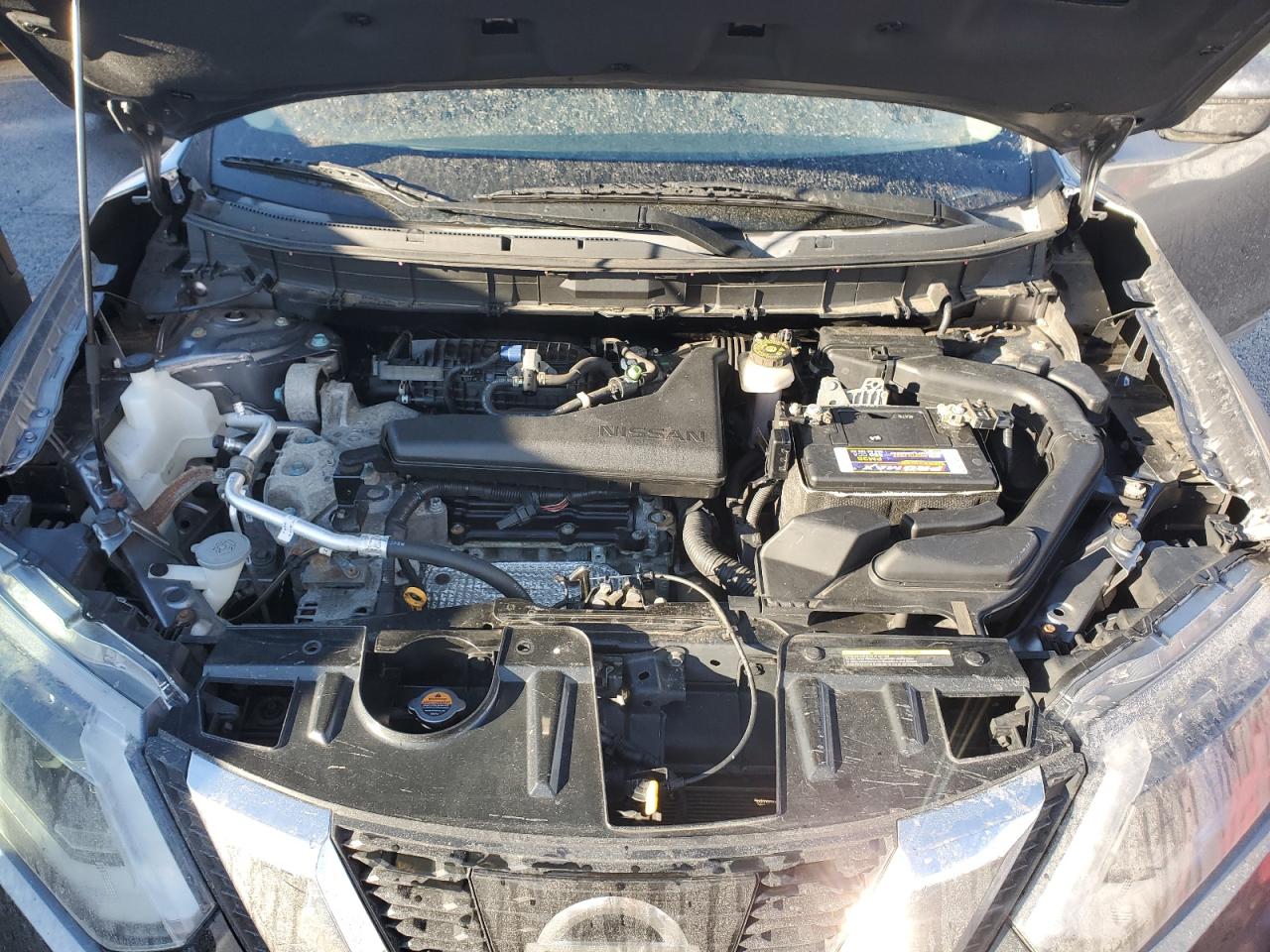 2017 Nissan Rogue - Image 12