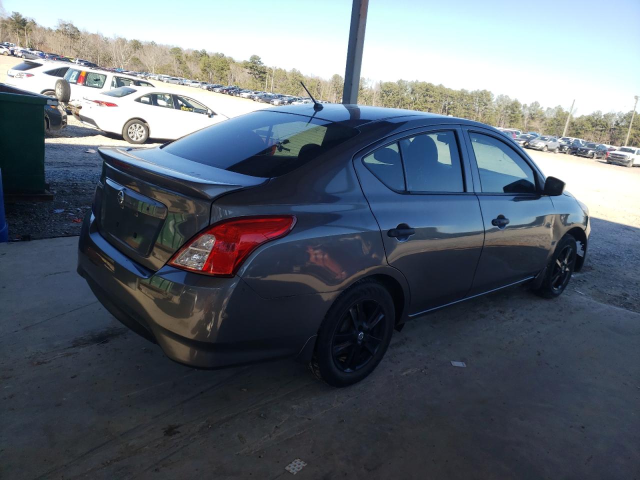 2019 Nissan Versa - Image 3