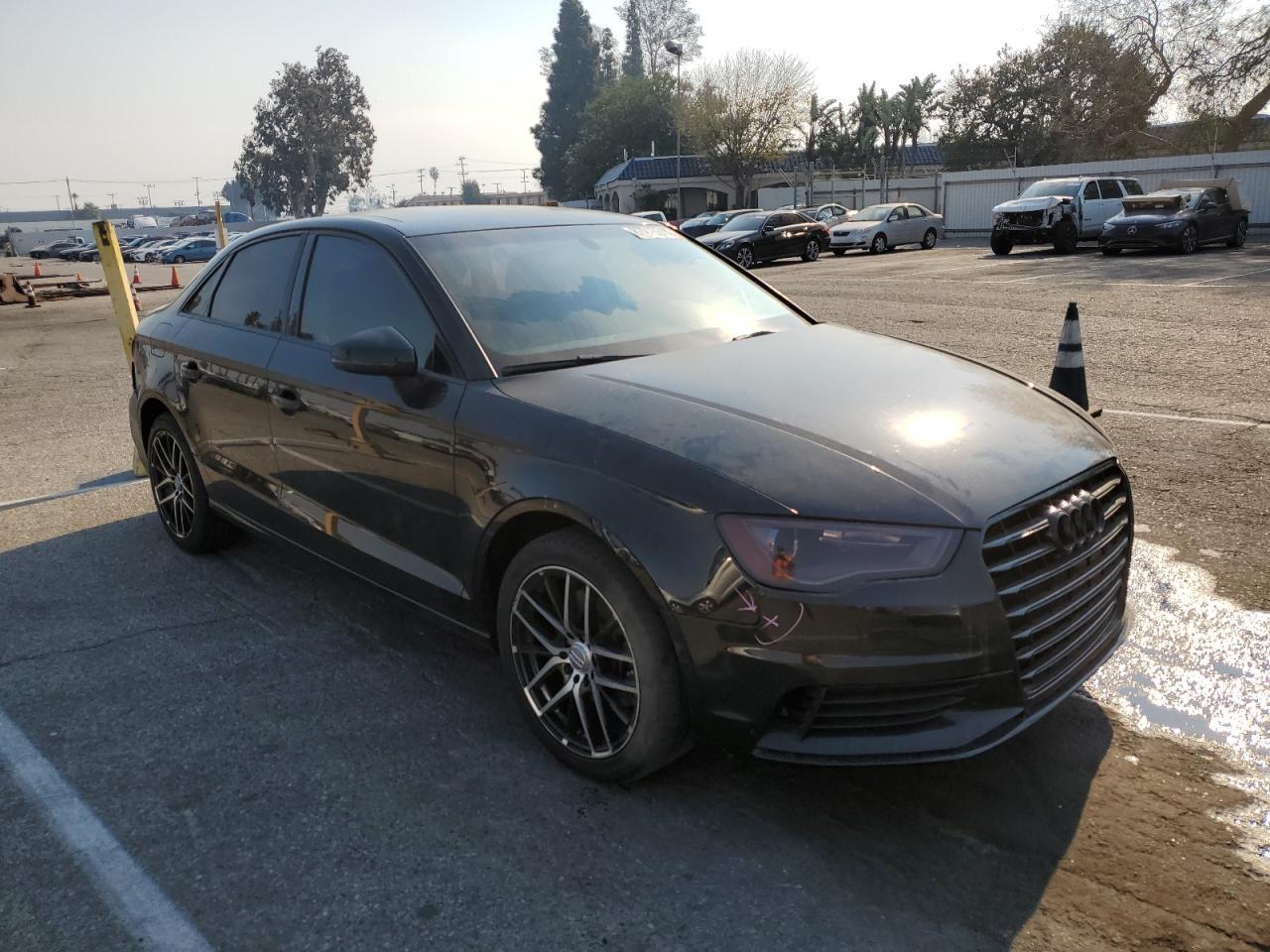 VIN WAUACGFF3F1045692 2015 AUDI A3 no.4