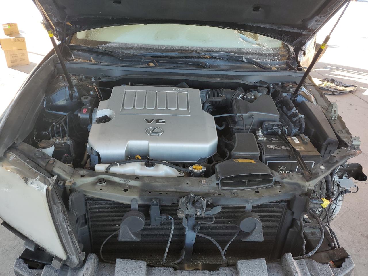 2014 Lexus ES - Image 11