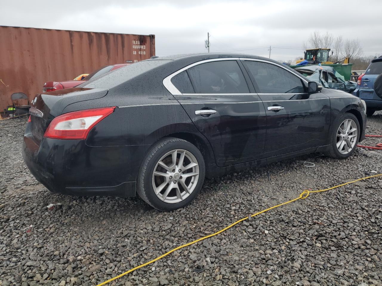 2009 Nissan Maxima - Image 3