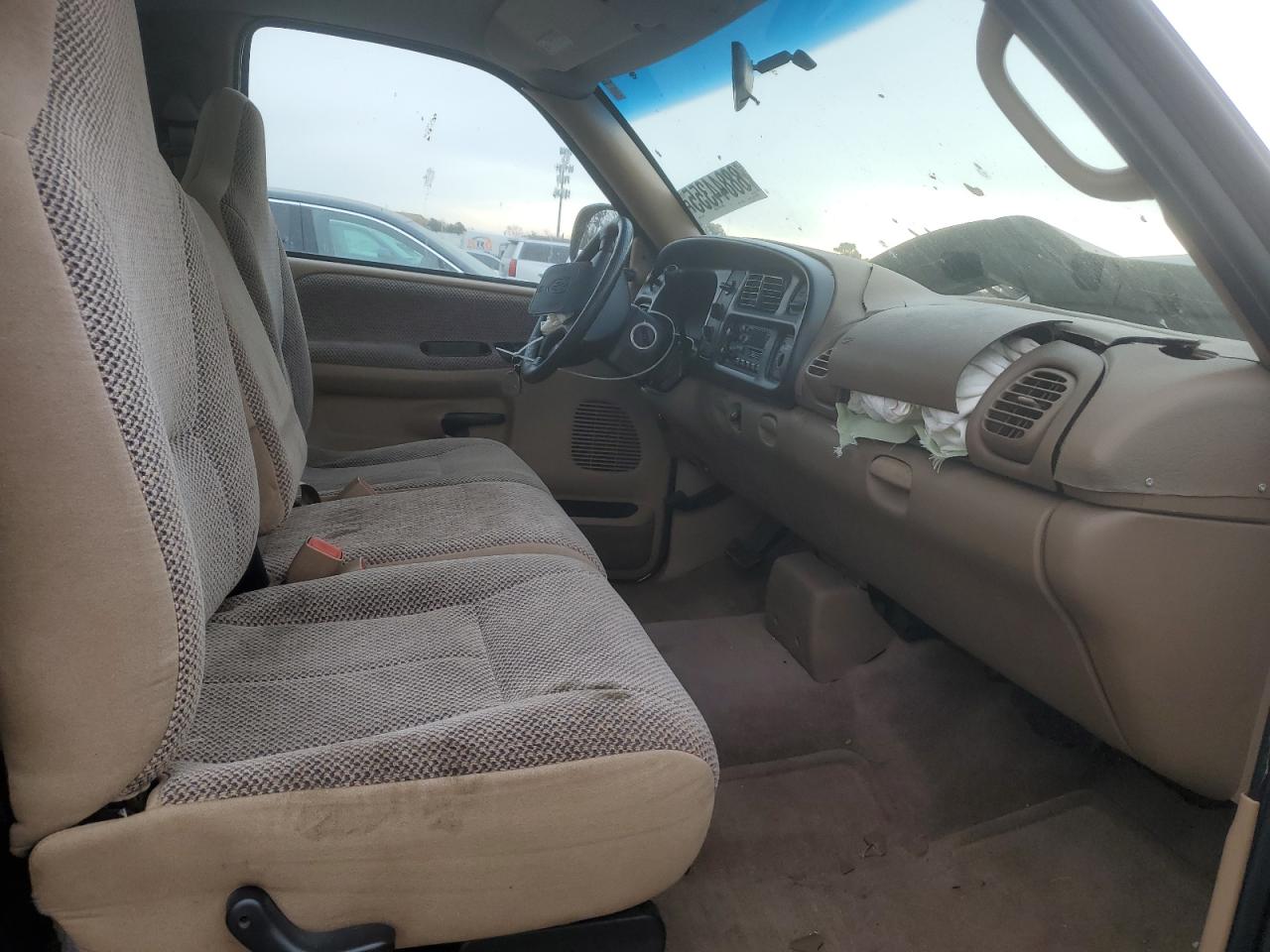 1998 Dodge RAM - Image 7