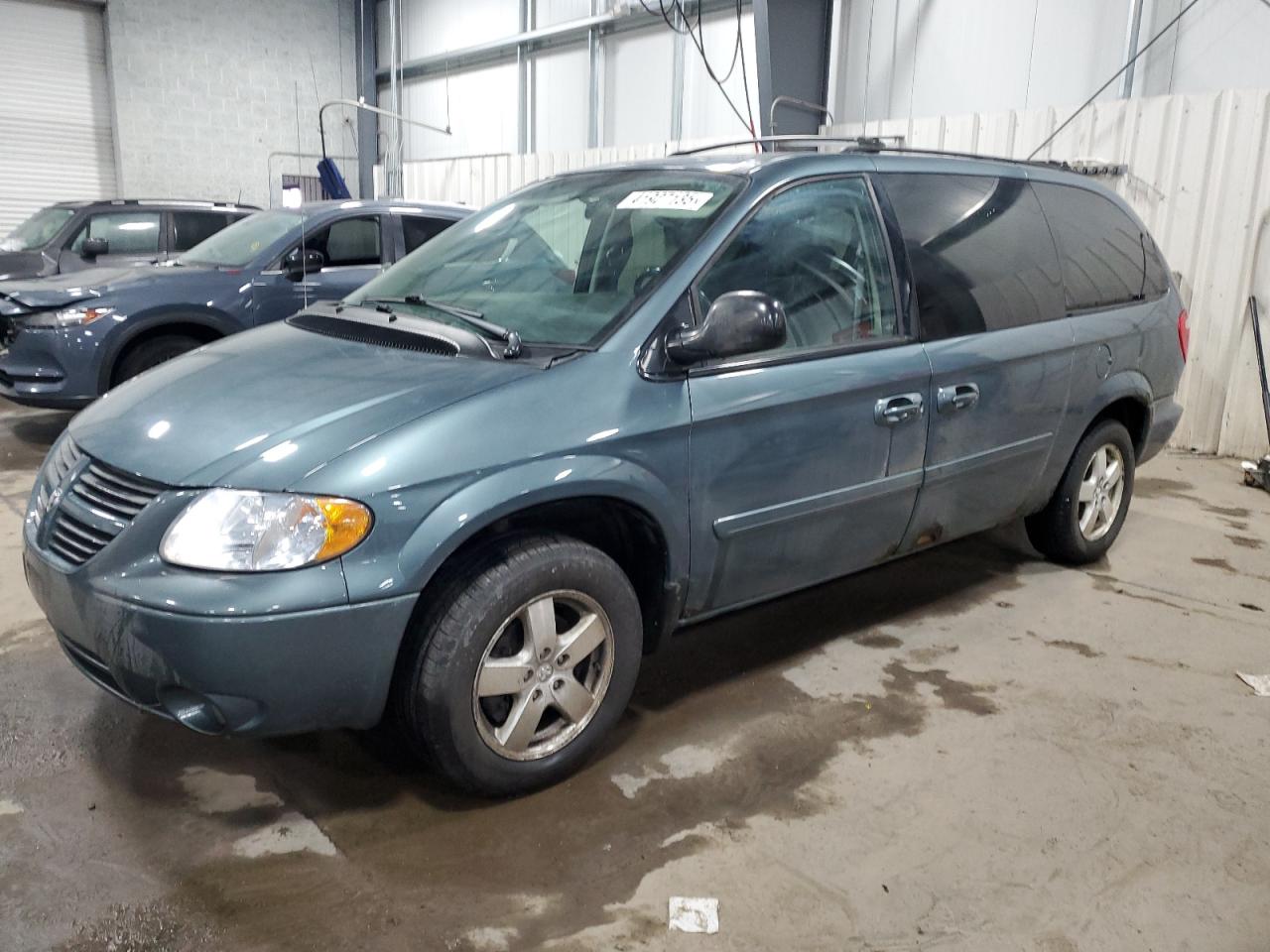 2006 Dodge Caravan - Image 1