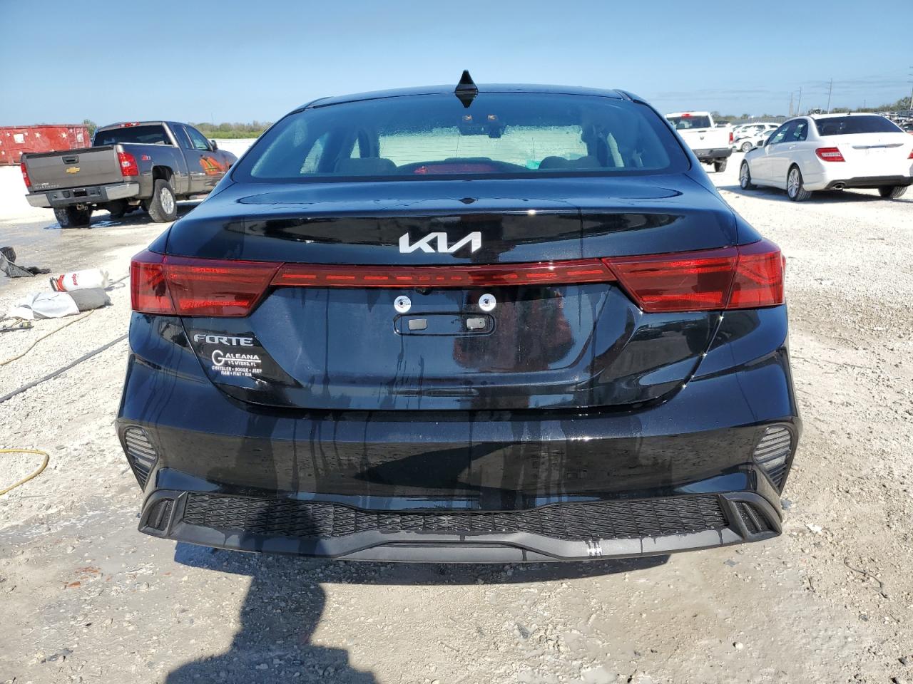 2024 Kia Forte - Image 6