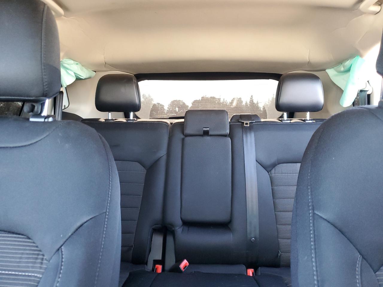 2017 Ford Edge - Image 10
