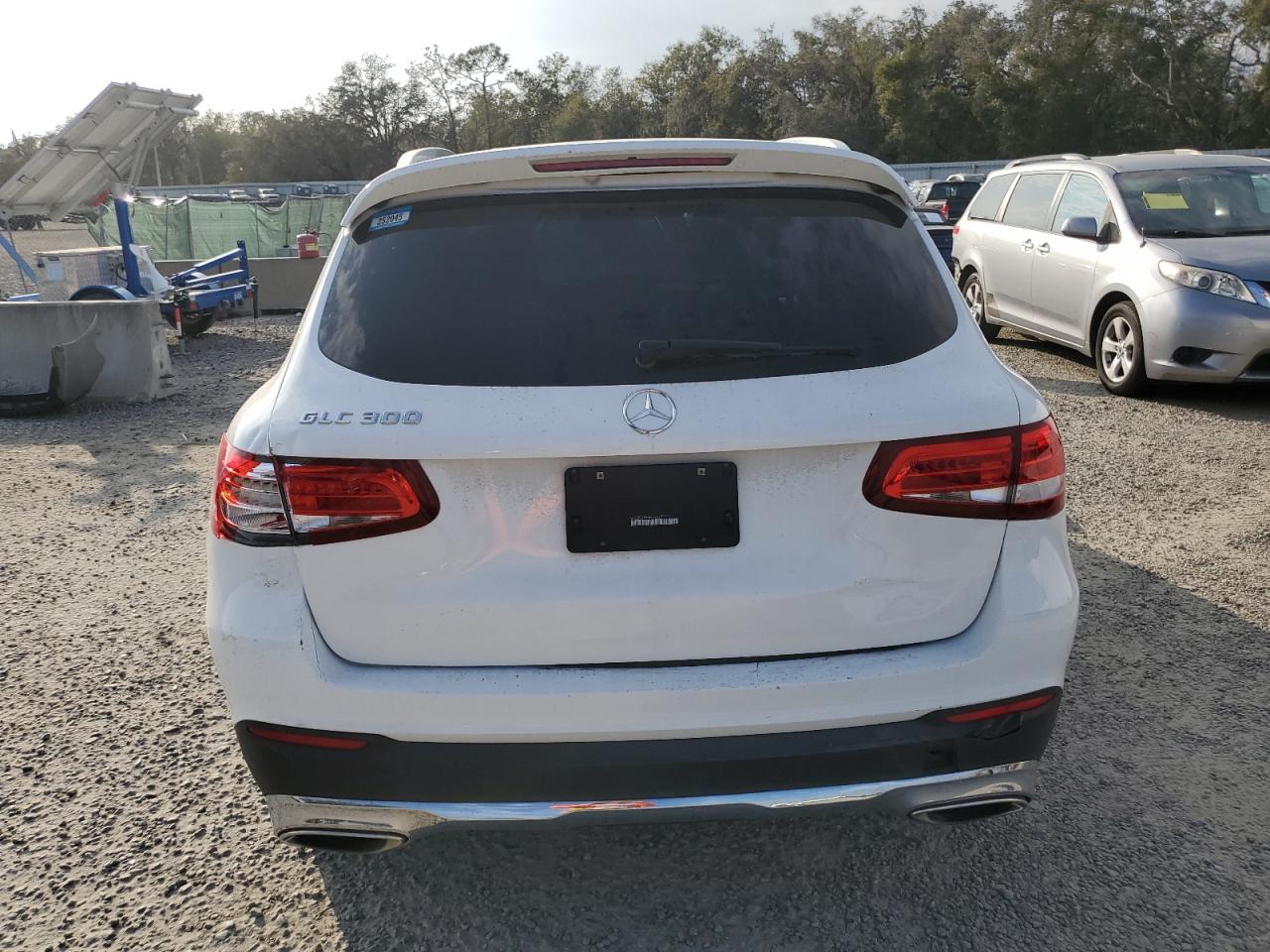 2016 Mercedes-Benz GLC - Image 6