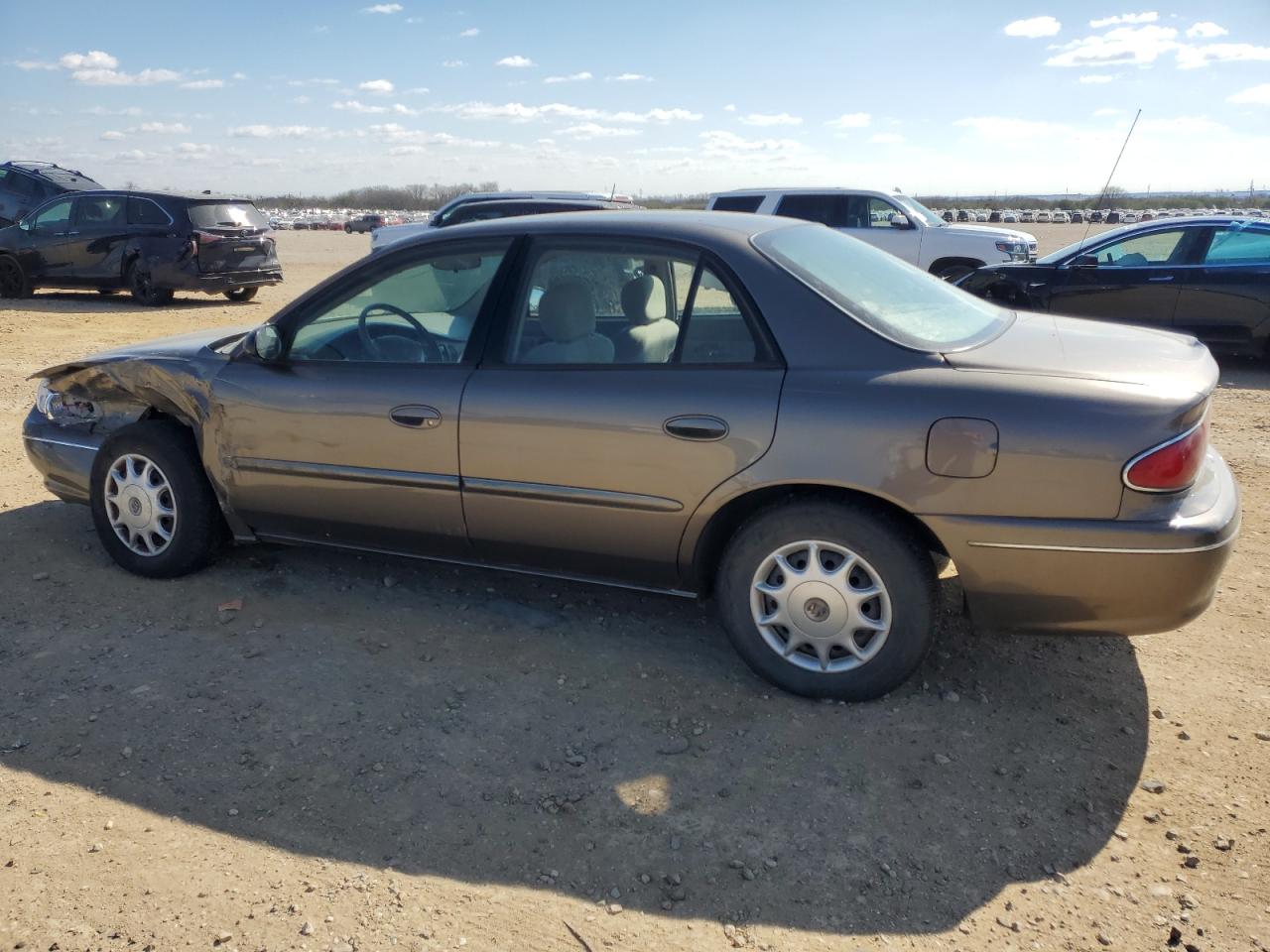 2003 Buick Century - Image 2